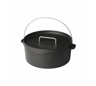 Mustang Cast iron pot for the grill